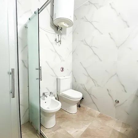 Elite 605 * Durrës